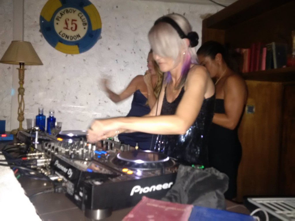 21273092 10155032261202055 3524173458701640103 o 1024x768 Ibiza Sept 2017