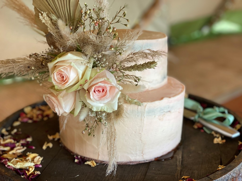 34 1024x768 Surrey Hills Wedding (first after lockdown)